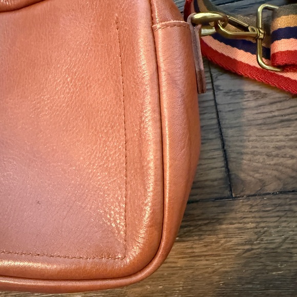 Madewell Tan Leather Purse - Picture 4 of 7